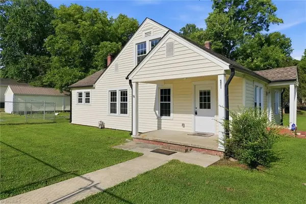 401 Sunset Drive, Randleman, NC 27317