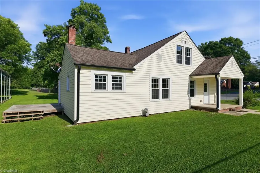 401 Sunset Drive, Randleman, NC 27317 - #2