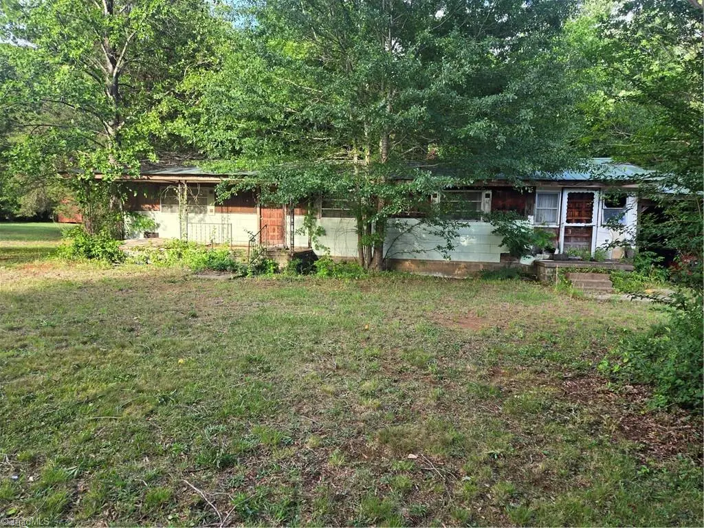 1801 Amos Street, Reidsville, NC 27320 - #1