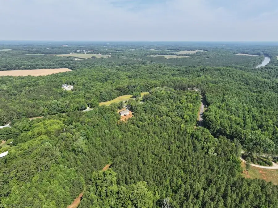 1048 N Goat Pasture Road, Lexington, NC 27295 - #3