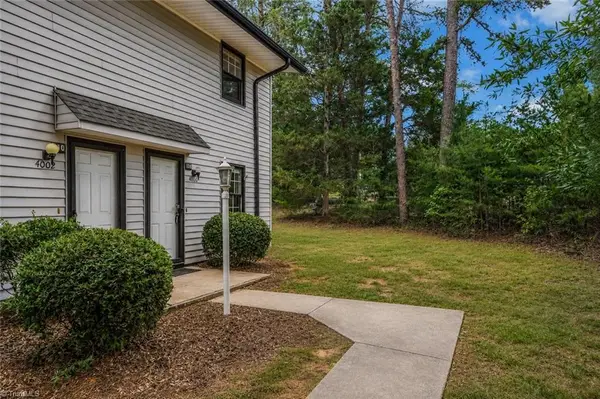 4000 S Bend Drive #109, Winston-Salem, NC 27107