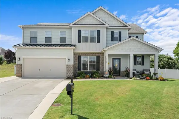 3464 Eagle Cove Court, Pfafftown, NC 27040