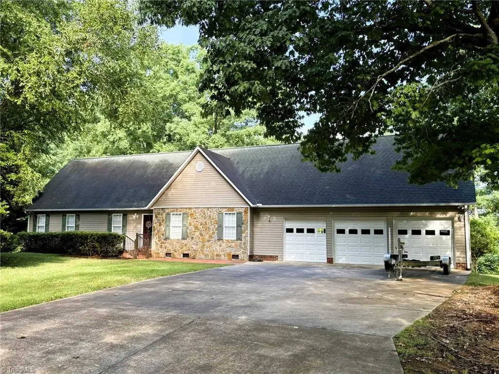 130 Canoe Court, Mount Gilead, NC 27306 - #1