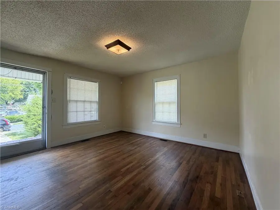 324 E Mcculloch Street, Greensboro, NC 27406 - #2