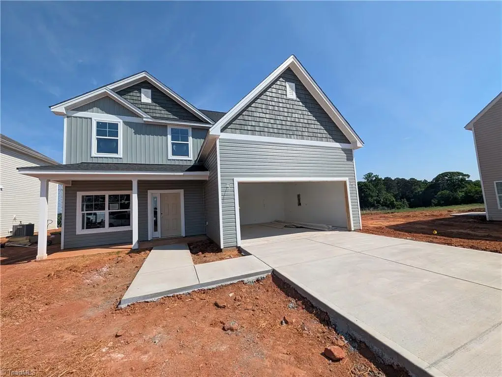 1318 Dandridge Drive, Kernersville, NC 27284 - #1