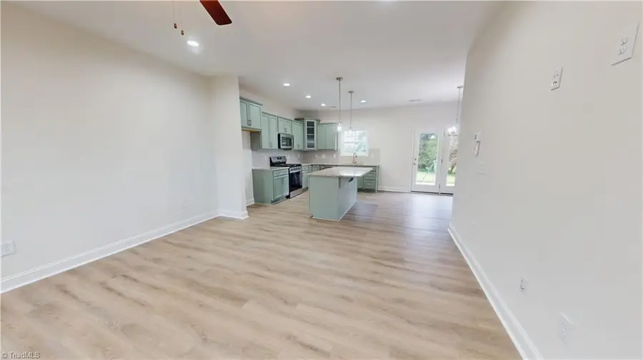 1318 Dandridge Drive, Kernersville, NC 27284 - #2