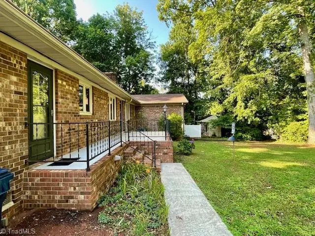 10 Woodcrest Drive, Lexington, NC 27295 - #3