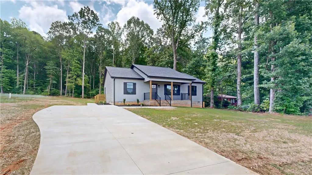 1655 Blair Street, Thomasville, NC 27360 - #1