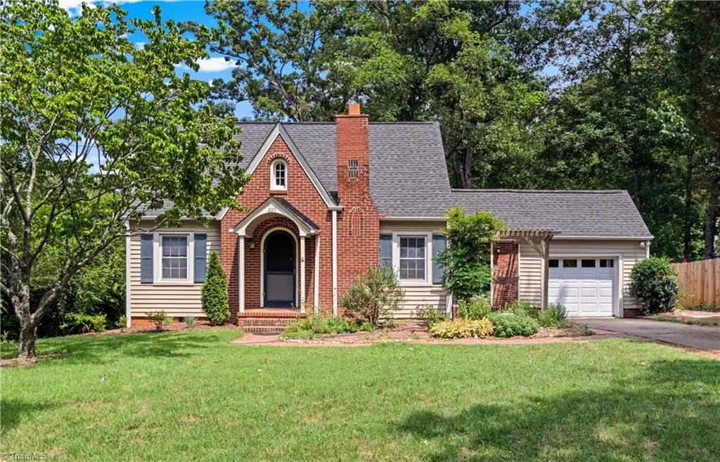 2117 N Peace Haven Road, Winston Salem, NC 27106 - #1