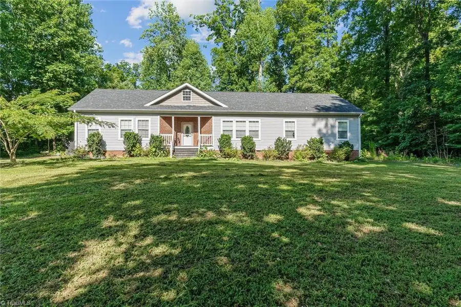 6324 Garden Court, Pleasant Garden, NC 27313 - #2