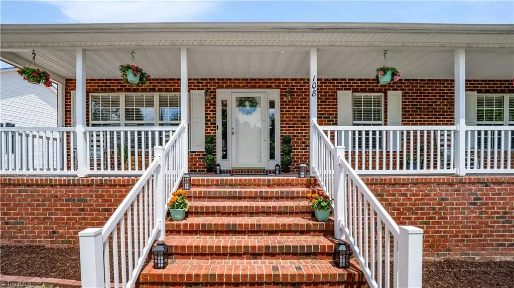 108 Larkspur Lane, Thomasville, NC 27360 - #1