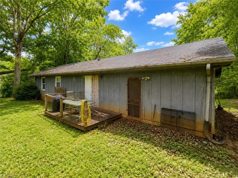 212 Bermuda Drive, North Wilkesboro, NC 28659 - #3