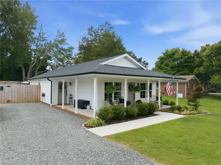 408 Grandview Avenue, Liberty, NC 27298 - #2