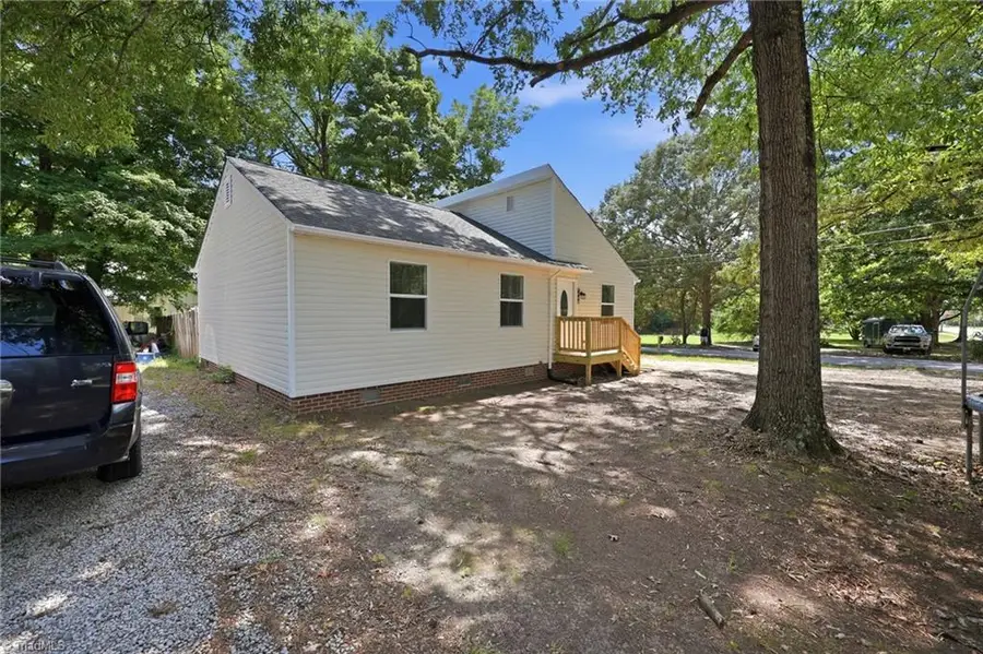 1136 Montlieu Avenue, High Point, NC 27262 - #2