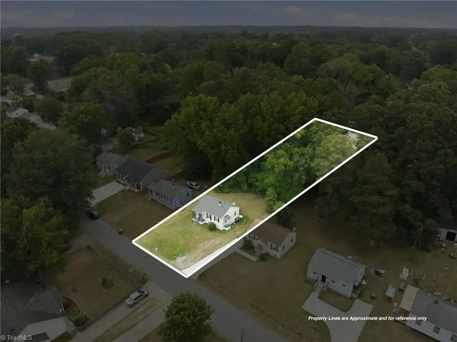 1323 Mayfair Avenue, Greensboro, NC 27405 - #2