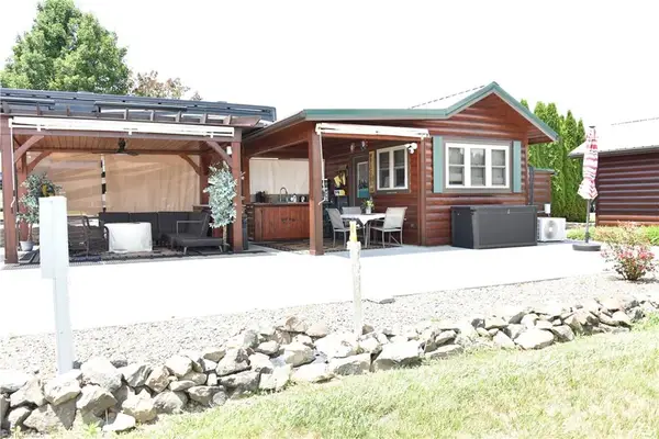 2524 Edmonds Road, Galax, VA 24333