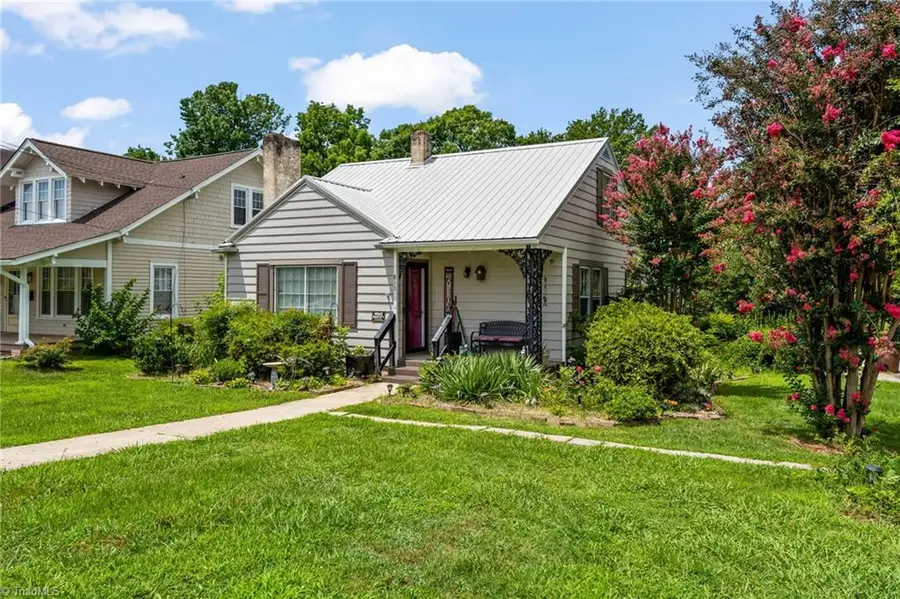 813 Carrick Street, High Point, NC 27262 - #2