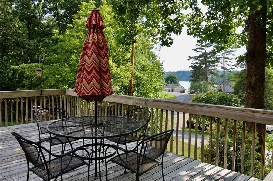 535 Lake Shore Drive, New London, NC 28127 - #2