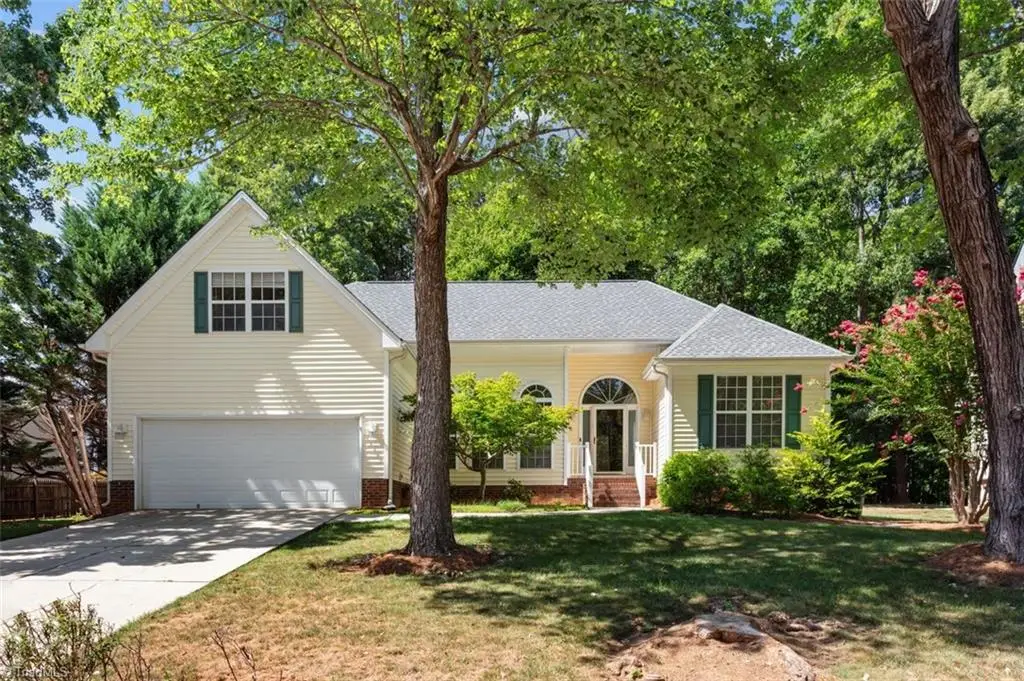 3 Holly Springs Lane, Greensboro, NC 27455 - #1