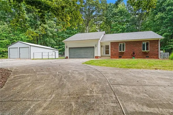 431 Georgetown Road, Winston-Salem, NC 27107