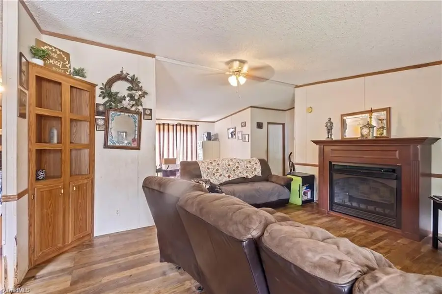 1040 Kelly Drive, Pine Hall, NC 27042 - #3
