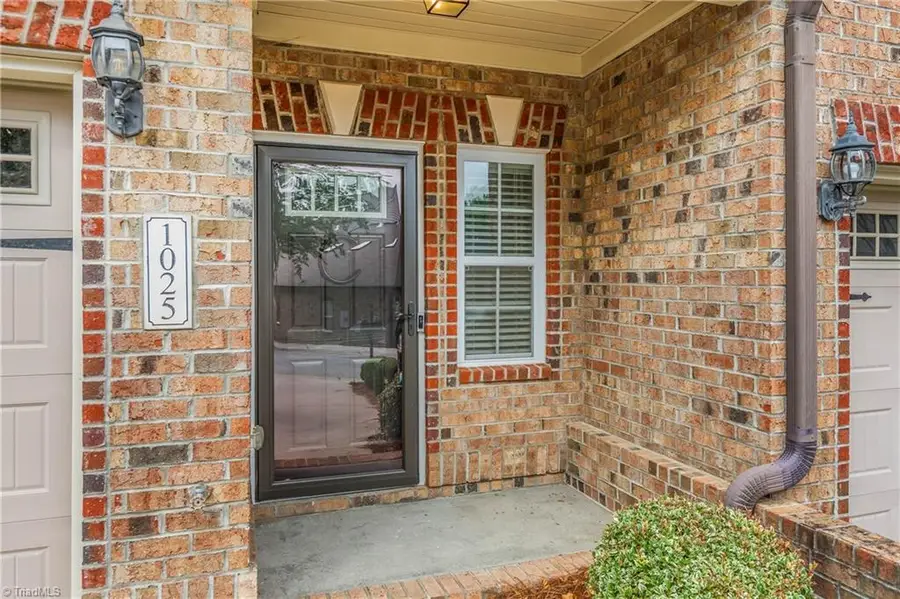 1025 Richmond Park Drive, Winston Salem, NC 27103 - #2