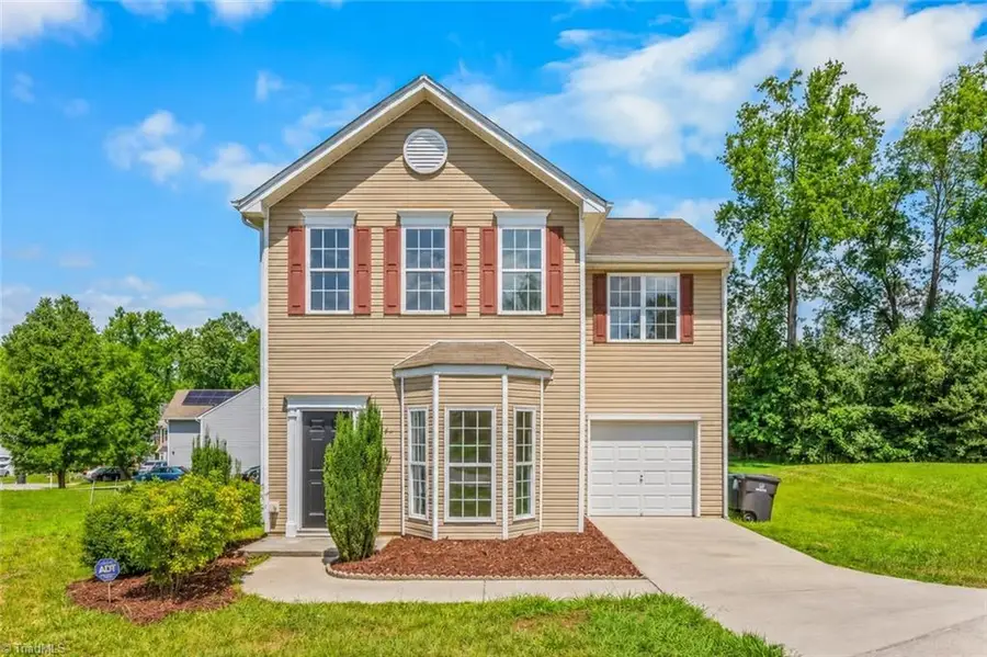 2215 Bradford Glen Circle, Winston Salem, NC 27107 - #2