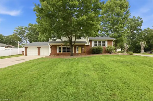 201 Jones Drive, Winston-Salem, NC 27107