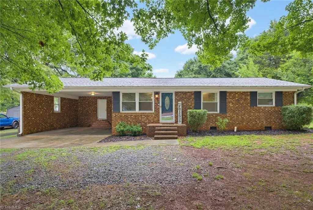 6954 Gra Lan Drive, Thomasville, NC 27360 - #1