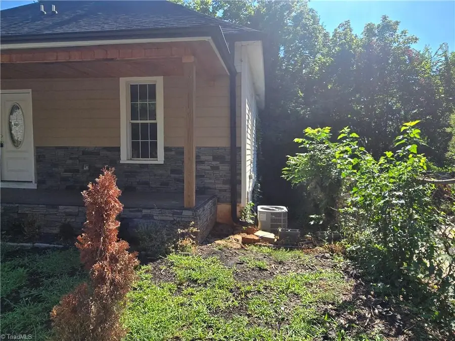 621 Mulberry Street, Winston Salem, NC 27101 - #2