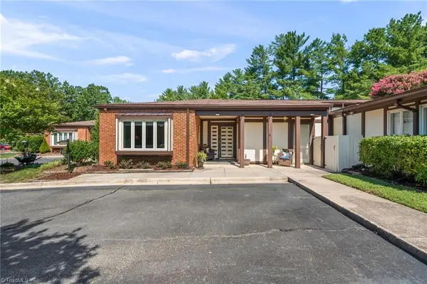 1137 Gatehouse Road, High Point, NC 27262