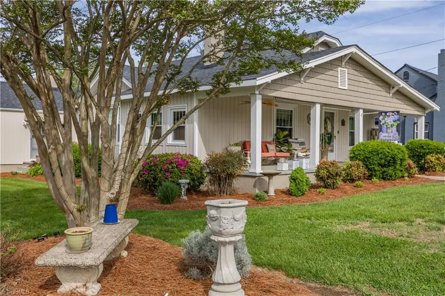 271 N Main Street, Denton, NC 27239 - #2