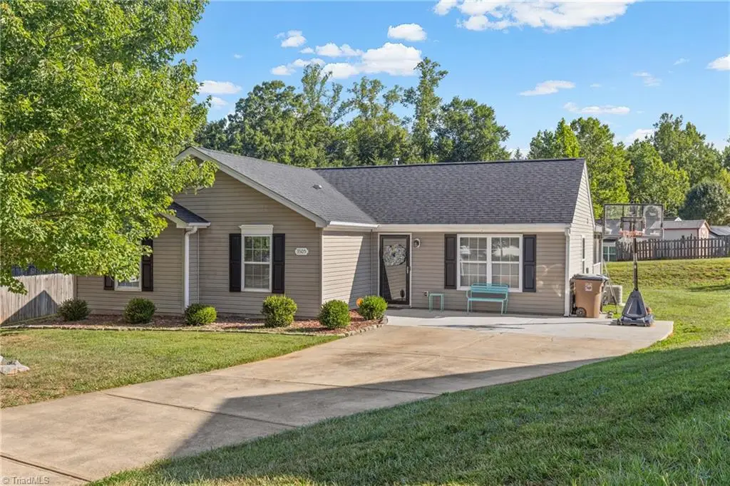 3505 Throughbrook Court, Greensboro, NC 27405 - #1