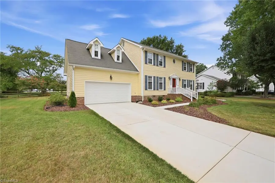 3815 Oak Forest Drive, High Point, NC 27265 - #3