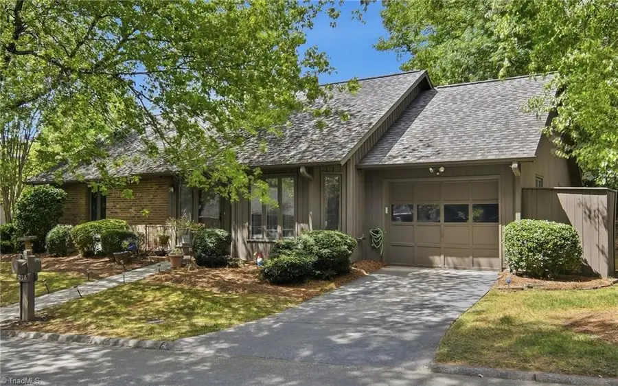 228 Barrington Place, Winston Salem, NC 27104 - #3