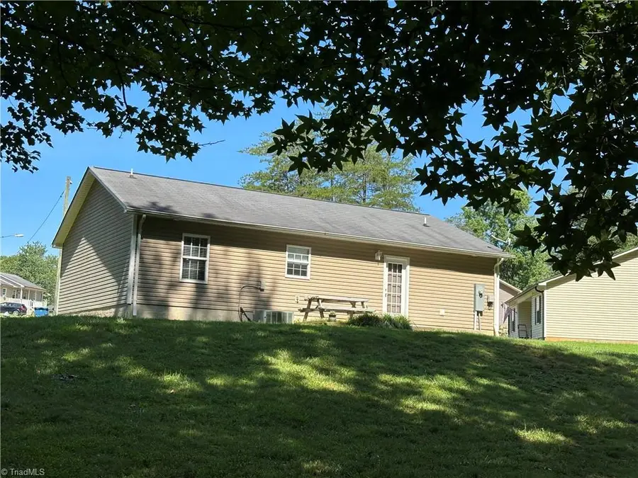 111 Dundee Court, Maiden, NC 28650 - #3
