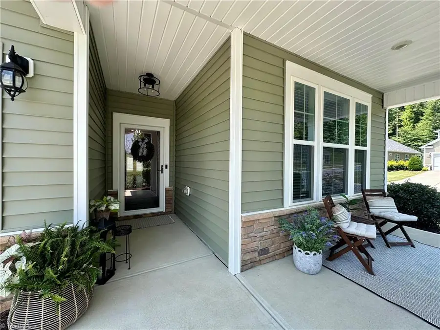 5460 Quartz Avenue, Clemmons, NC 27012 - #3