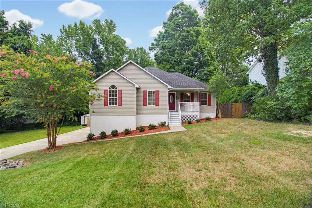 150 Meadow Wood Drive, Thomasville, NC 27360 - #1