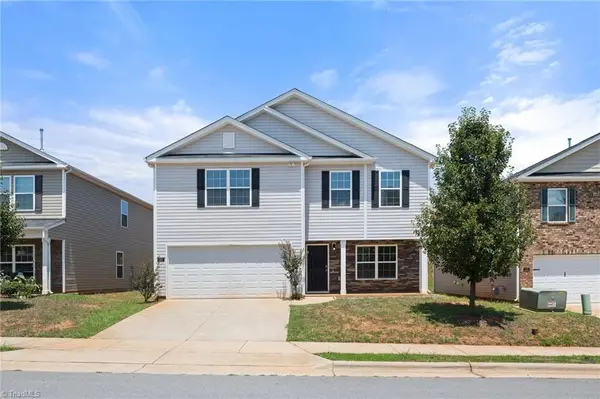 121 Saddlehorse Lane, Greensboro, NC 27405