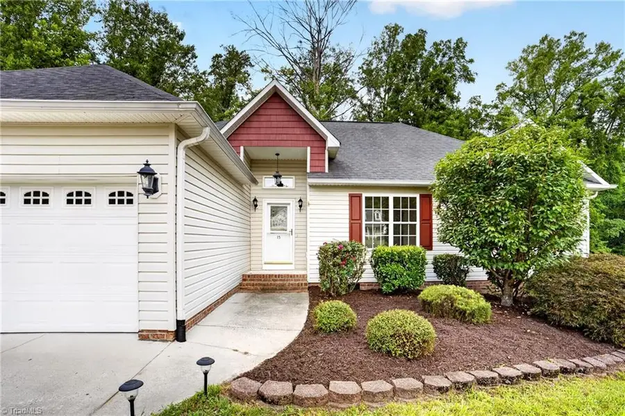 15 Collin Lane, Thomasville, NC 27360 - #3