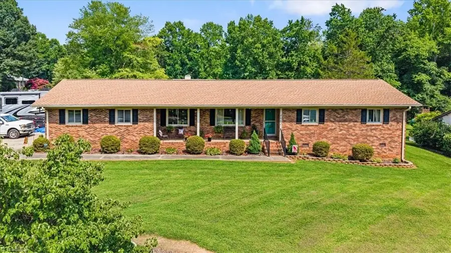 4662 Pineview Drive, Trinity, NC 27370 - #2