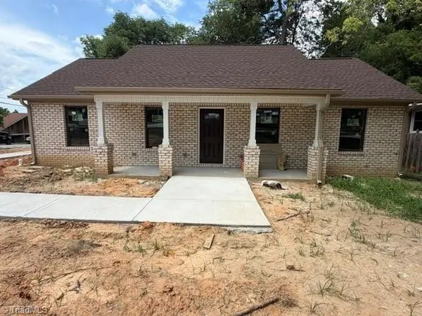 1730 Willow Road, Greensboro, NC 27404