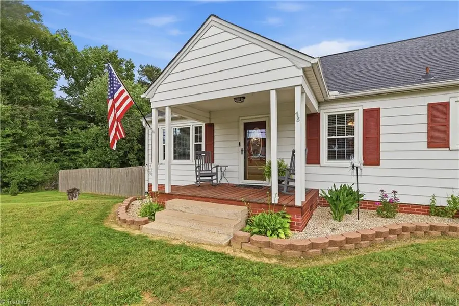 414 Hasty School Road, Thomasville, NC 27360 - #2