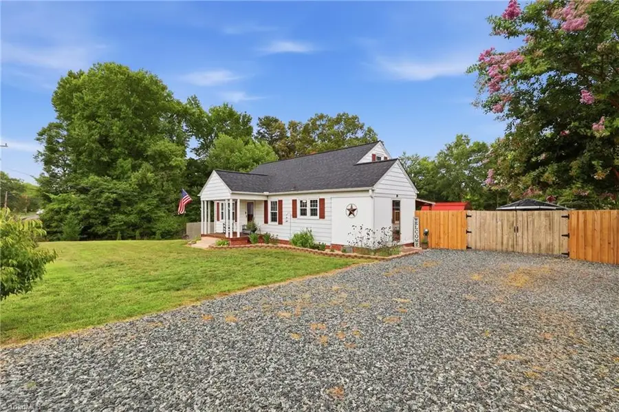 414 Hasty School Road, Thomasville, NC 27360 - #3