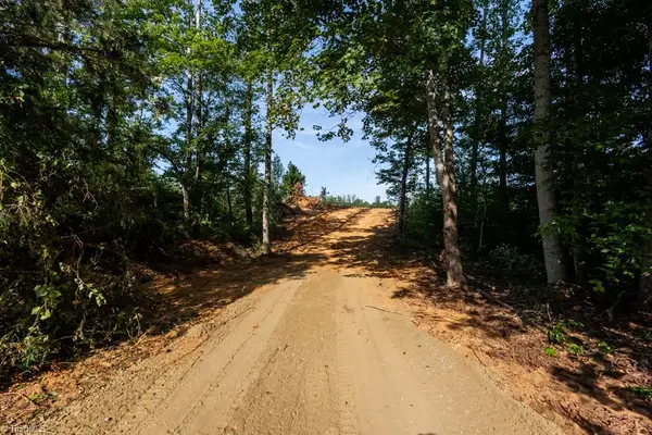000 Baker Crossroad Road, Reidsville, NC 27320