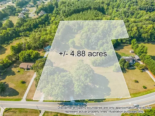833 Nc Highway 150 W, Greensboro, NC 27455