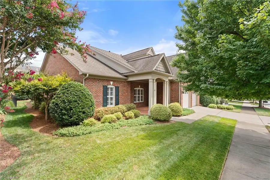 5551 Foxgate Circle, Winston Salem, NC 27106 - #2