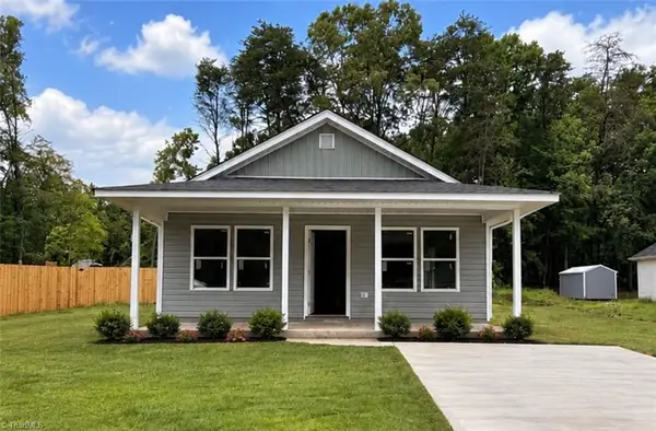 733 Meadowgreen Village Drive, Stokesdale, NC 27288