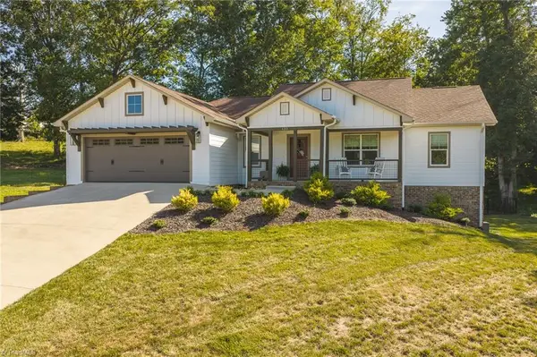 133 Maplewood Court, Hudson, NC 28638