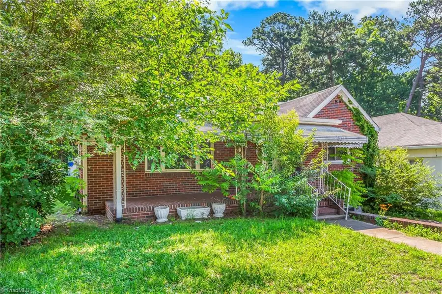 2427 N Patterson Avenue, Winston Salem, NC 27105 - #2